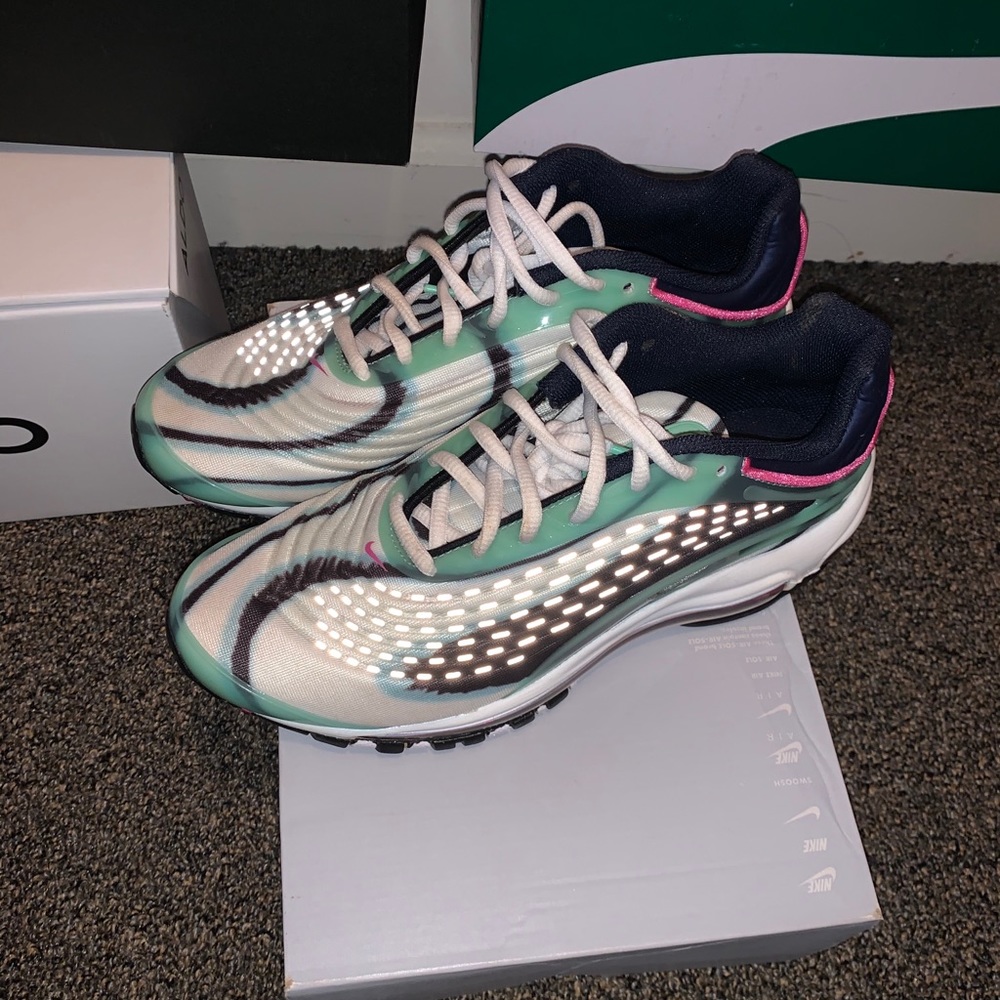 SOLD NEW NIKE GS AIR MAX DELUXE Sz 6.5Y